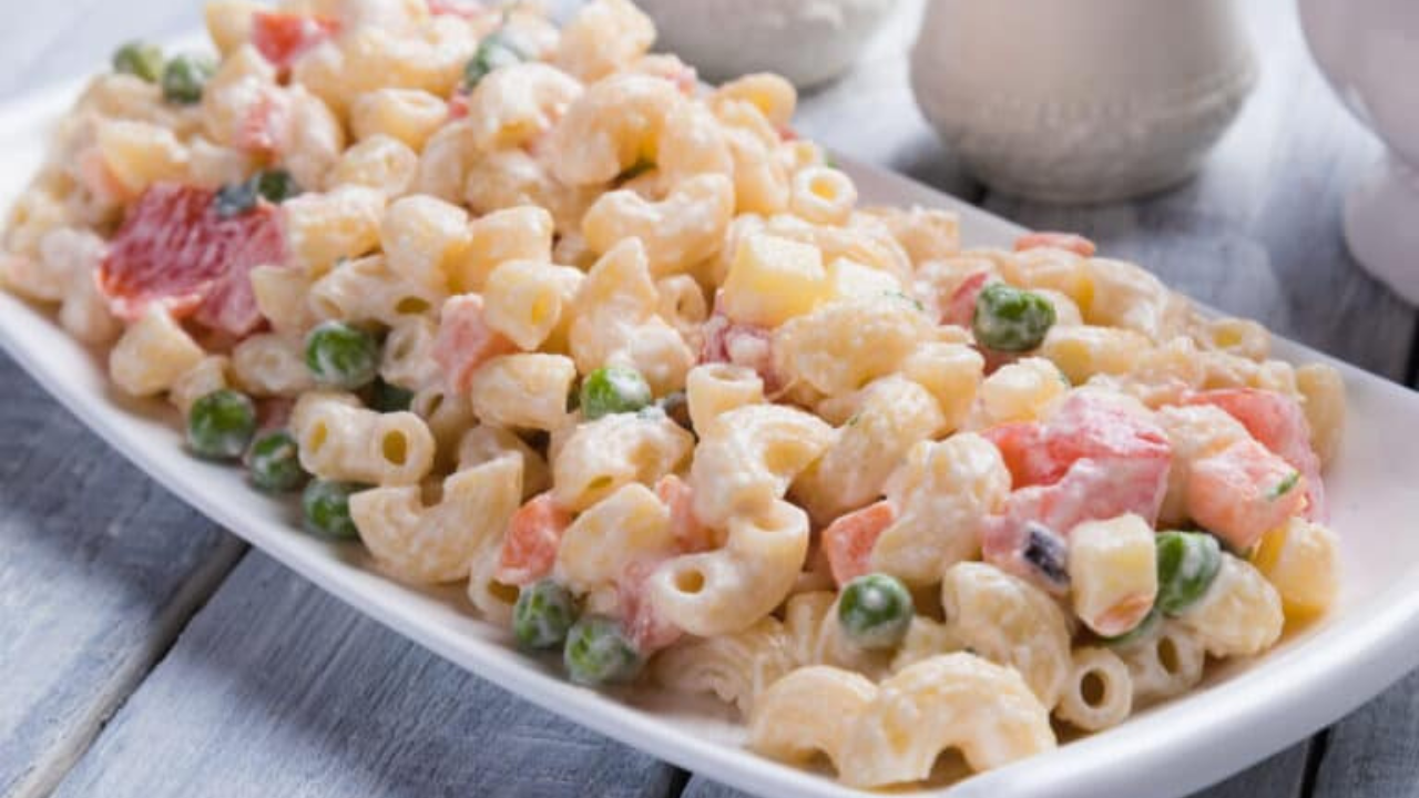 Macarronese A Salada de Macarrão Perfeita para Qualquer Ocasião!