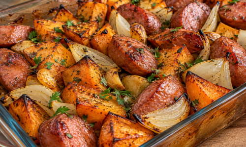 Juntei Batata-doce com Linguiça e Levei ao Forno: Olha que Delícia Virou