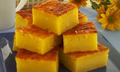 Bolo de Mandioca Cremoso Uma Delícia